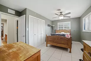 1009 NE 18th St, Belle Glade, FL 33430 - Photo 11