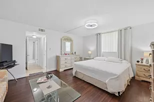3231 Holiday Springs Blvd, Margate, FL 33063 - Photo 17