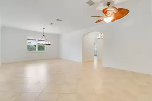 119 Steeple Cir, Jupiter, FL 33458 - Photo 3