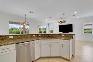 119 Steeple Cir, Jupiter, FL 33458 - Photo 13