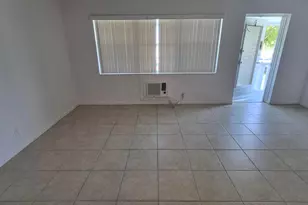 293 Sheffield L, West Palm Beach, FL 33417 - Photo 5