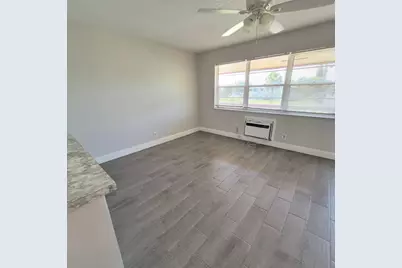 10 Hastings A, West Palm Beach, FL 33417 - Photo 3