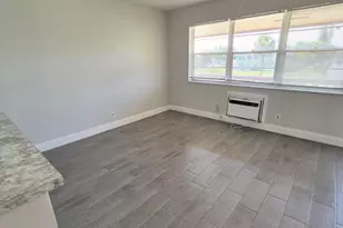 10 Hastings A, West Palm Beach, FL 33417 - Photo 3