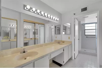 7370 S Oriole Boulevard #607, Delray Beach, FL 33446 - Photo 11