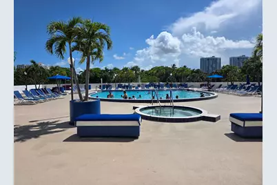 3701 N Country Club Drive #1008, Aventura, FL 33180 - Photo 11