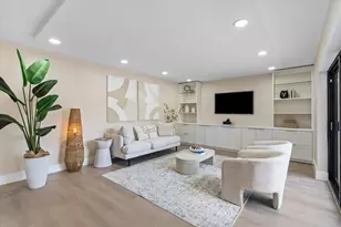 825 Center St, Jupiter, FL 33458 - Photo 3
