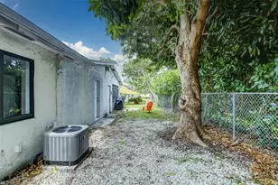 2155 NE 56th Ct, Fort Lauderdale, FL 33308 - Photo 31