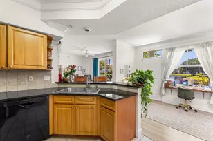 2012 Alta Meadows Ln, Delray Beach, FL 33444 - Photo 11
