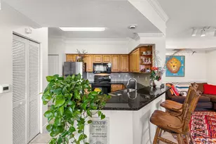 2012 Alta Meadows Ln, Delray Beach, FL 33444 - Photo 7