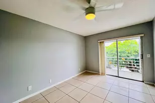 74 Berkshire C, West Palm Beach, FL 33417 - Photo 9