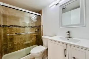 74 Berkshire C, West Palm Beach, FL 33417 - Photo 5