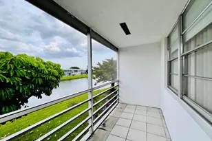 74 Berkshire C, West Palm Beach, FL 33417 - Photo 11