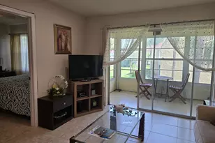 177 Lake Dora Dr, West Palm Beach, FL 33411 - Photo 11