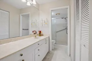 2307 SW 15th Street SW, Deerfield Beach, FL 33442 - Photo 7