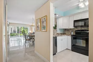 2307 SW 15th Street SW, Deerfield Beach, FL 33442 - Photo 3