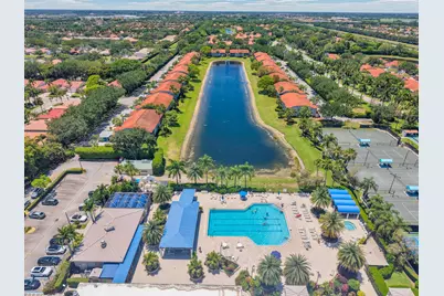 9532 N Crescent View Dr Drive N, Boynton Beach, FL 33437 - Photo 39