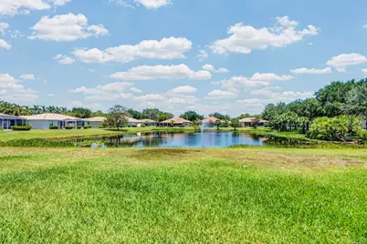 9532 N Crescent View Dr Drive N, Boynton Beach, FL 33437 - Photo 31