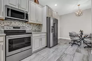 9532 N Crescent View Dr Dr N, Boynton Beach, FL 33437 - Photo 7