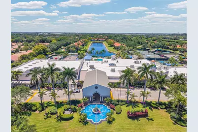 9532 N Crescent View Dr Drive N, Boynton Beach, FL 33437 - Photo 45