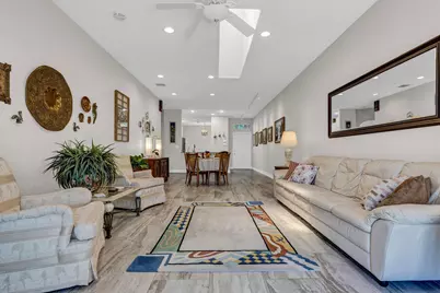 9532 N Crescent View Dr Drive N, Boynton Beach, FL 33437 - Photo 13