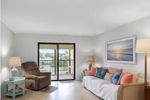 2601 NE 14th St, Pompano Beach, FL 33062 - Photo 3