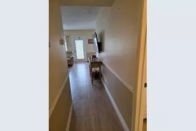 4023 Newport H, Deerfield Beach, FL 33442 - Photo 9