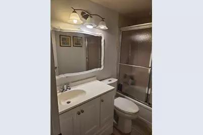4023 Newport H, Deerfield Beach, FL 33442 - Photo 21