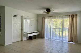 1006 Green Pine Blvd, West Palm Beach, FL 33409 - Photo 3