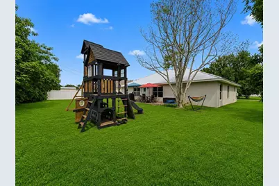 1550 SW Kosnar Avenue, Port Saint Lucie, FL 34953 - Photo 5