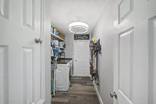 1550 SW Kosnar Ave, Port Saint Lucie, FL 34953 - Photo 23