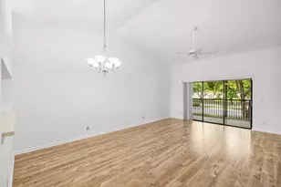206 Congressional Way, Deerfield Beach, FL 33442 - Photo 11