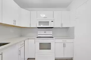 3725 S Ocean Dr, Hollywood, FL 33019 - Photo 19