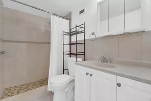 3725 S Ocean Dr, Hollywood, FL 33019 - Photo 29