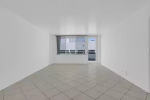 3725 S Ocean Dr, Hollywood, FL 33019 - Photo 13
