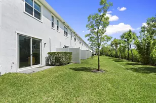 840 SE grovebush Ln, Port Saint Lucie, FL 34984 - Photo 27