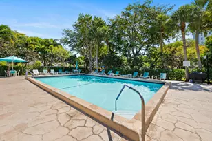 3095 N Course Dr, Pompano Beach, FL 33069 - Photo 27