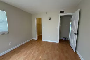 3660 SW 60th Ave, Davie, FL 33314 - Photo 9