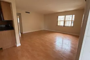 3660 SW 60th Ave, Davie, FL 33314 - Photo 3