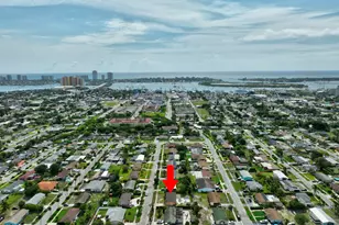 361 W 21st St, Riviera Beach, FL 33404 - Photo 43
