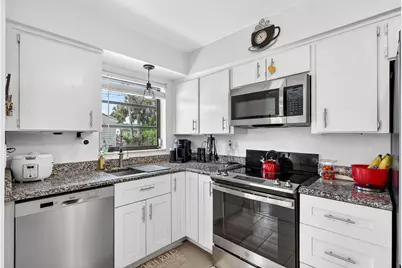 361 W 21st Street, Riviera Beach, FL 33404 - Photo 13