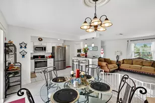 361 W 21st St, Riviera Beach, FL 33404 - Photo 9