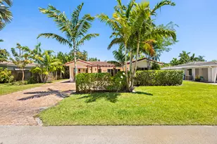 1521 NE 40th Ct, Oakland Park, FL 33334 - Photo 1
