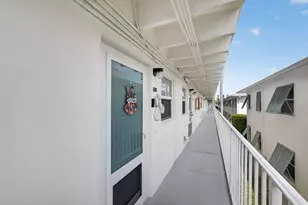 4001 S Ocean Blvd, South Palm Beach, FL 33480 - Photo 5