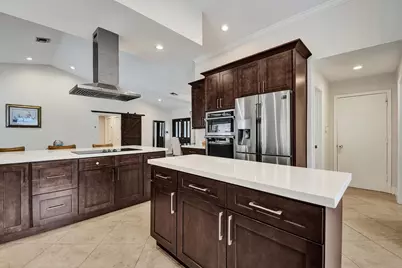 10050 NW 14th Street, Plantation, FL 33322 - Photo 15