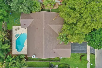 10050 NW 14th Street, Plantation, FL 33322 - Photo 7