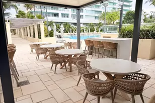 400 South Pointe Dr, Miami Beach, FL 33139 - Photo 11