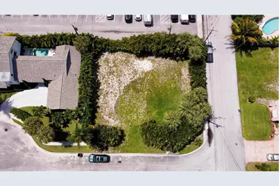 7 Lakeside Palms Court, Lake Worth Beach, FL 33460 - Photo 3