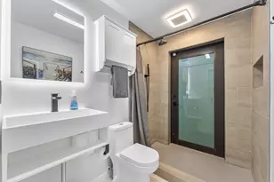 3000 NE 21st Terrace, Fort Lauderdale, FL 33306 - Photo 23