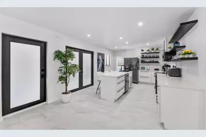 3000 NE 21st Terrace, Fort Lauderdale, FL 33306 - Photo 5