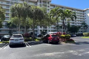 3510 Oaks Way, Pompano Beach, FL 33069 - Photo 1